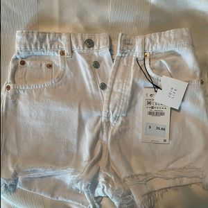 Zara White FRAYED HI RISE DENIM SHORTS